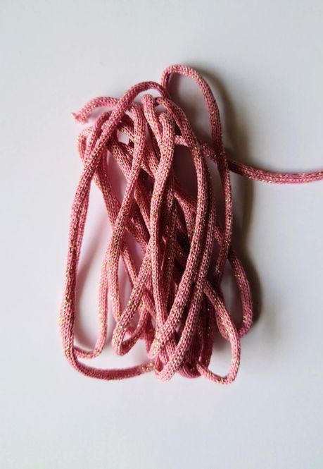 Hovedbilde 25a Lys Rosa - Tynn flat heklesnor med ...